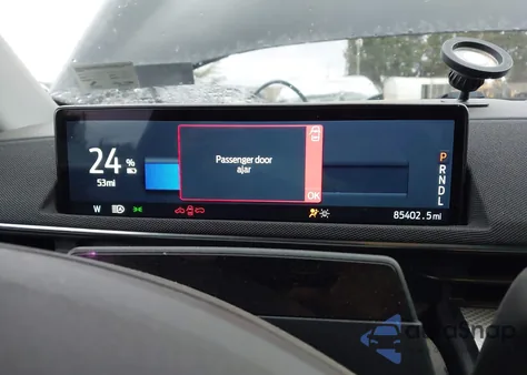 2023 Ford Mustang Mach-E Select z USA, uszkodzony, nr VIN 3FMTK1RM4PMA36134